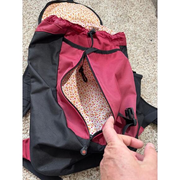 Sherpani Backpack, Red & Black, Lots of pockets - Picture 7 of 13